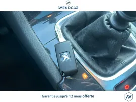 Voiture 5008 GENERATION-I 1.6 BLUEHDI 120 STYLE