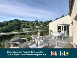 Vente Mougins - Villa contemporaine avec piscine JB3293
