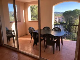Vente 3/4 pièces avec terrasse de 10 m² et pkg