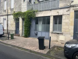 Location Échoppe T2 rénovée et meublée