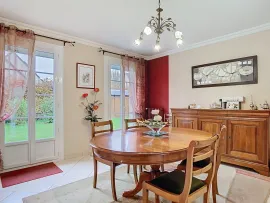 Vente GRANDE MAISON FAMILIALE LUMINEUSE 6 CHAMBRES