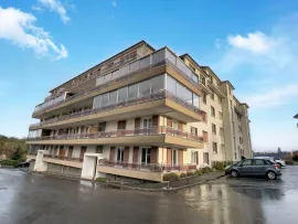 Vente APPARTEMENT T2 DERNIER ETAGE AVEC ASCENSEUR BALCON ET GARAGE