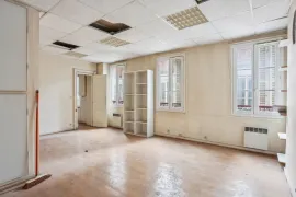 Vente Appartement 3 pièces traversant - Paris 8e