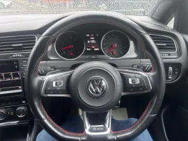 Voiture Volkswagen Golf 2.0 TSI GTI TCR HATCHBACK 5DR PETROL DSG EURO 6 (S/S) (290 PS) AUTO MOT 11/26 40K ULEZ