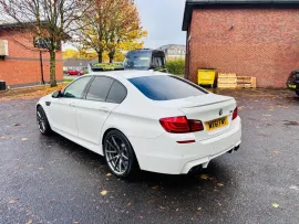 Voiture BMW M5 Saloon 4.4 V8 M Performance Edition MOT 10/26 PSH 50K AMAZING SPEC 4dr