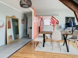 Vente APPARTEMENT DUPLEX AVEC CACHET ET BALCON EN CENTRE VILLE