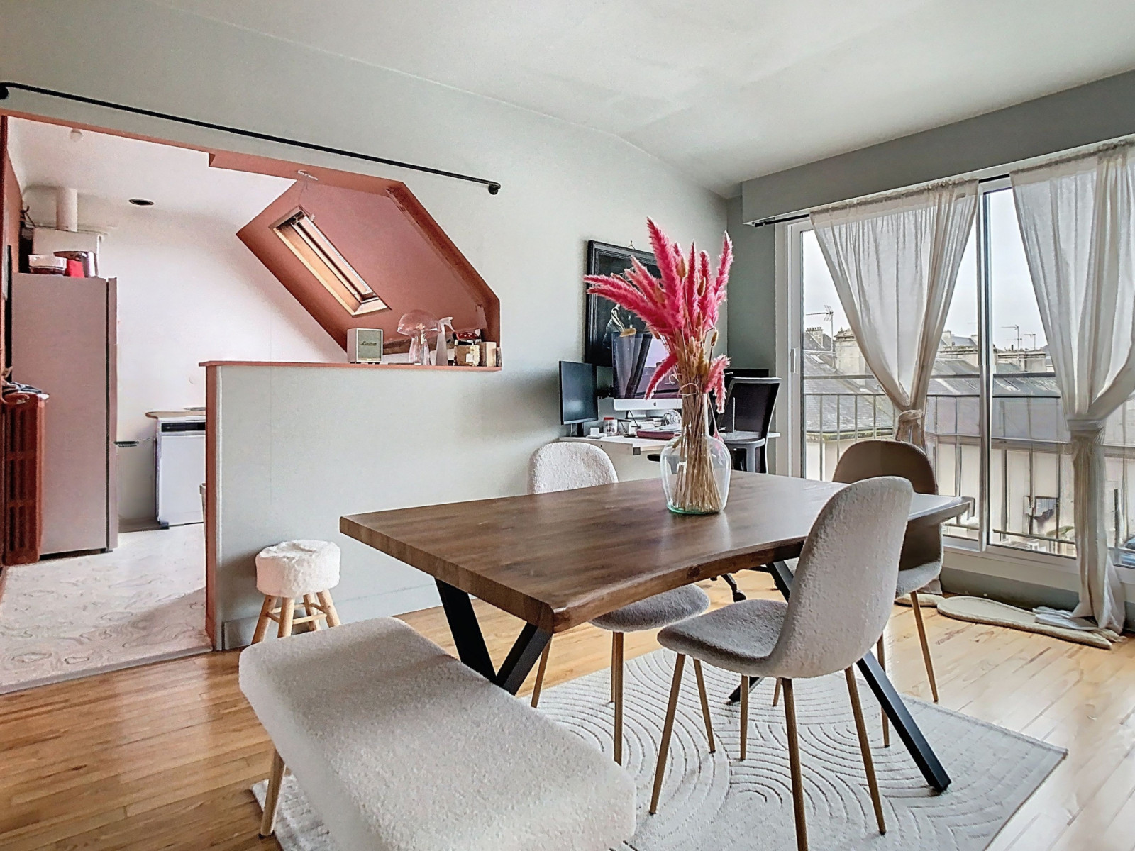 Vente APPARTEMENT DUPLEX AVEC CACHET ET BALCON EN CENTRE VILLE