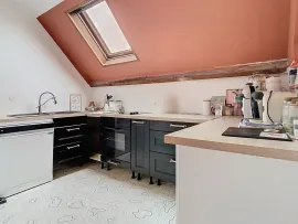 Vente APPARTEMENT DUPLEX AVEC CACHET ET BALCON EN CENTRE VILLE