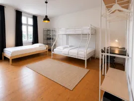 Colocation Waldstraße, Berlin