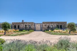 Location de vacances Villa Nestor