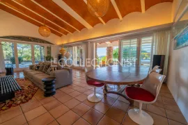 Location de vacances Villa Guillola
