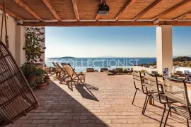Location de vacances Villa Holiday