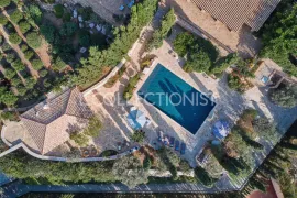 Location de vacances Villa Mirror