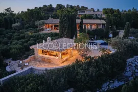 Location de vacances Villa Mirror