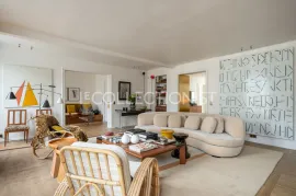 Location de vacances Appartement rue du Bac