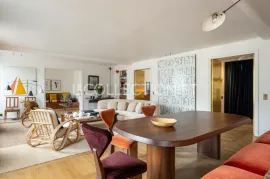 Location de vacances Appartement rue du Bac