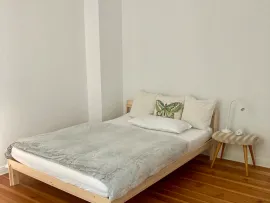 Location Mommsenstraße, Berlin