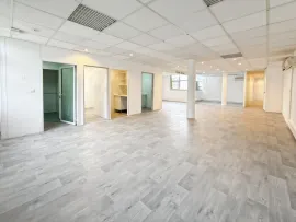 Location Location Bureaux Marseille 13011