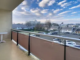 Vente APPARTEMENT RENOVE AVEC ASCENSEUR ET BALCON