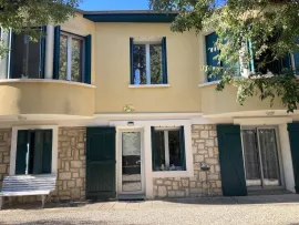Vente CHARLEVAL Maison T6, 110 m² en R+1 , garage