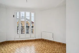 Vente CLICHY - SOUCHAL