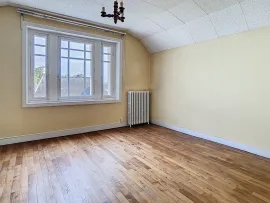 Vente MAISON DE CARACTERE AVEC DEPENDANCE PROCHE COMMERCES
