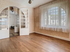 Vente MAISON DE CARACTERE AVEC DEPENDANCE PROCHE COMMERCES
