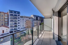 Appartement 3 pièces avec balcon plein Sud ! Issy-les-Moulineaux