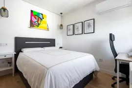 Location Calle Espinosa de los Monteros, Sevilla