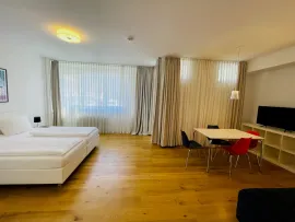 Goethestraße, Berlin Berlin