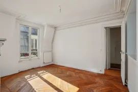 Vente EXCLUSIVITÉ – Appartement 5 pièces - Pl de Clichy