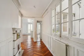 Vente EXCLUSIVITÉ – Appartement 5 pièces - Pl de Clichy