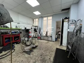 Vente Boutique 70m2 emplacement n° 1