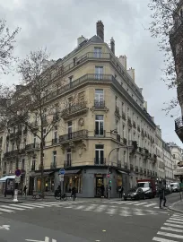 Location Location Bureaux Paris 75008