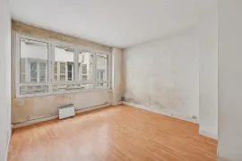 Vente Appartement 4 pièces à rénover - Paris 8e