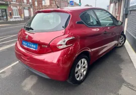 Voiture Peugeot 208 1.4 hdi 68ch access