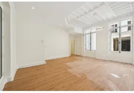 Location Location Bureaux Paris 75008