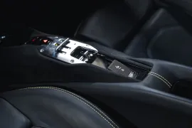 Voiture Ferrari 296 GTB