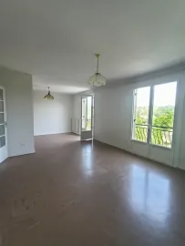 Location Appartement T4 88m² à Sarlat-la-Canéda