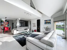Vente AGNEAUX- LA PALIERE - Maison d'architecte avec autonomie de
