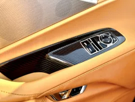 Voiture Voiture Cabriolet - Chevrolet Corvette C8 STINGRAY COUPE 3LT 6.2L V8 - 117970€