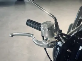 Voiture Voiture Cabriolet - Brough Superior Anniversary . - 74970€