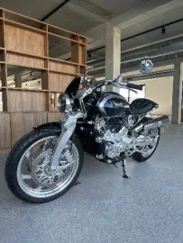 Voiture Voiture Cabriolet - Brough Superior Lawrence Ultimate . - 74970€
