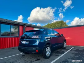 Voiture Peugeot 3008 active pack 1.2i eh hybrid / 2023 / 49000 kms