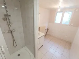 Vente Maison 2 Chambres et jardin quartier St-Maurice