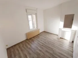 Vente Maison 2 Chambres et jardin quartier St-Maurice