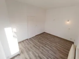 Vente Maison 2 Chambres et jardin quartier St-Maurice