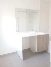 Location T2  Carignan-de-Bordeaux