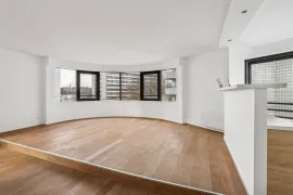 4 PIECES PARFAIT ETAT Paris 15e