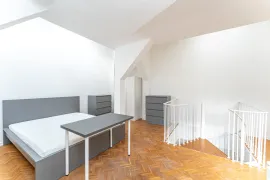 Colocation Mittenwalder Straße, Berlin